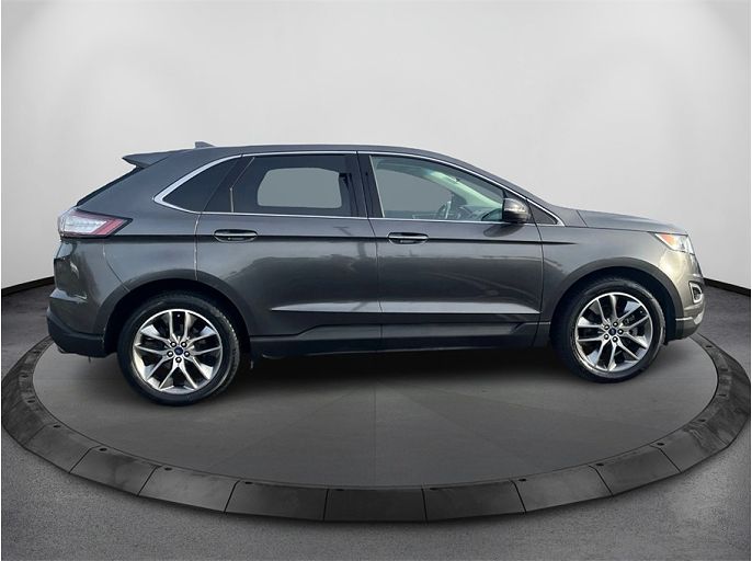 2016 Ford Edge