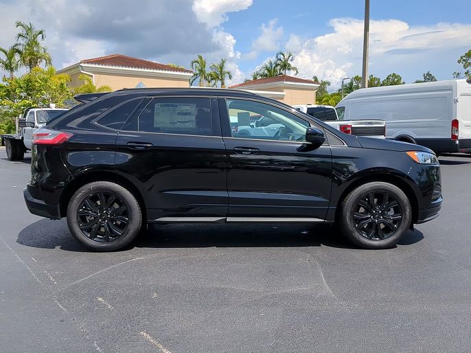 2023 Ford Edge