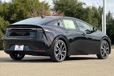 2026 Toyota Prius Plug-in