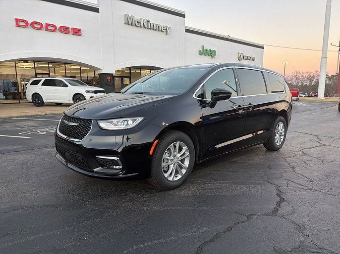 2026 Chrysler Pacifica