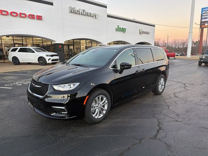 2026 Chrysler Pacifica