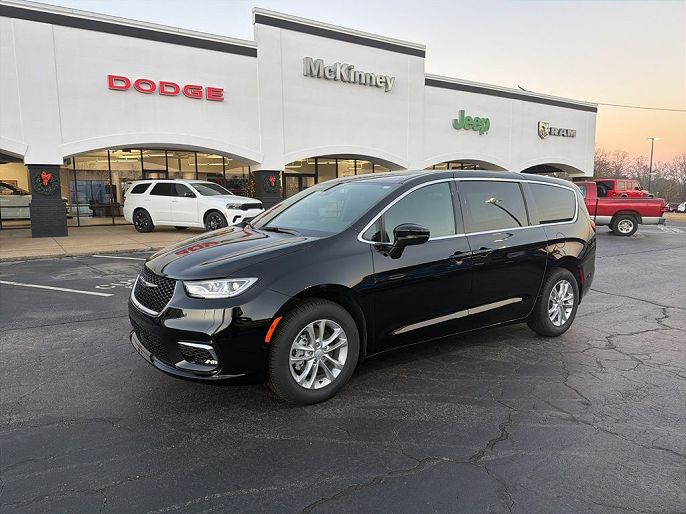 2026 Chrysler Pacifica
