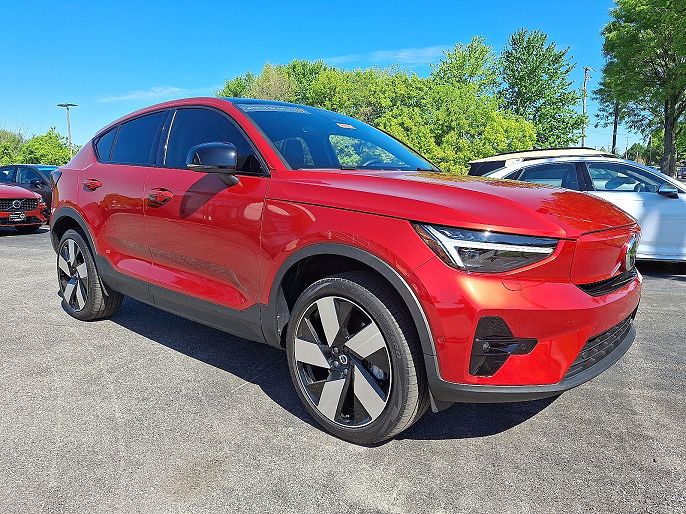 2023 Volvo C40