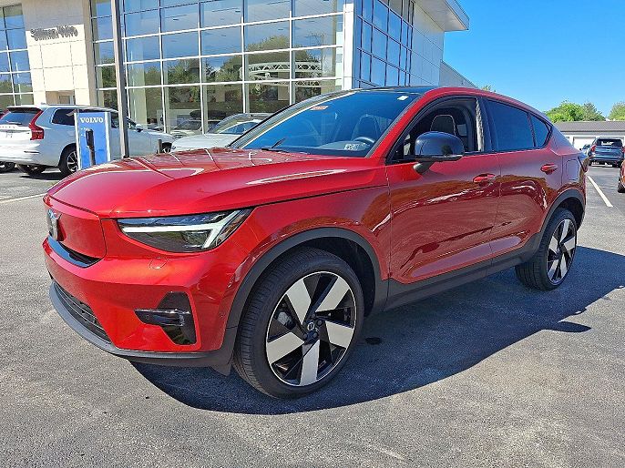 2023 Volvo C40