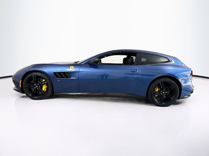 2017 Ferrari GTC4Lusso