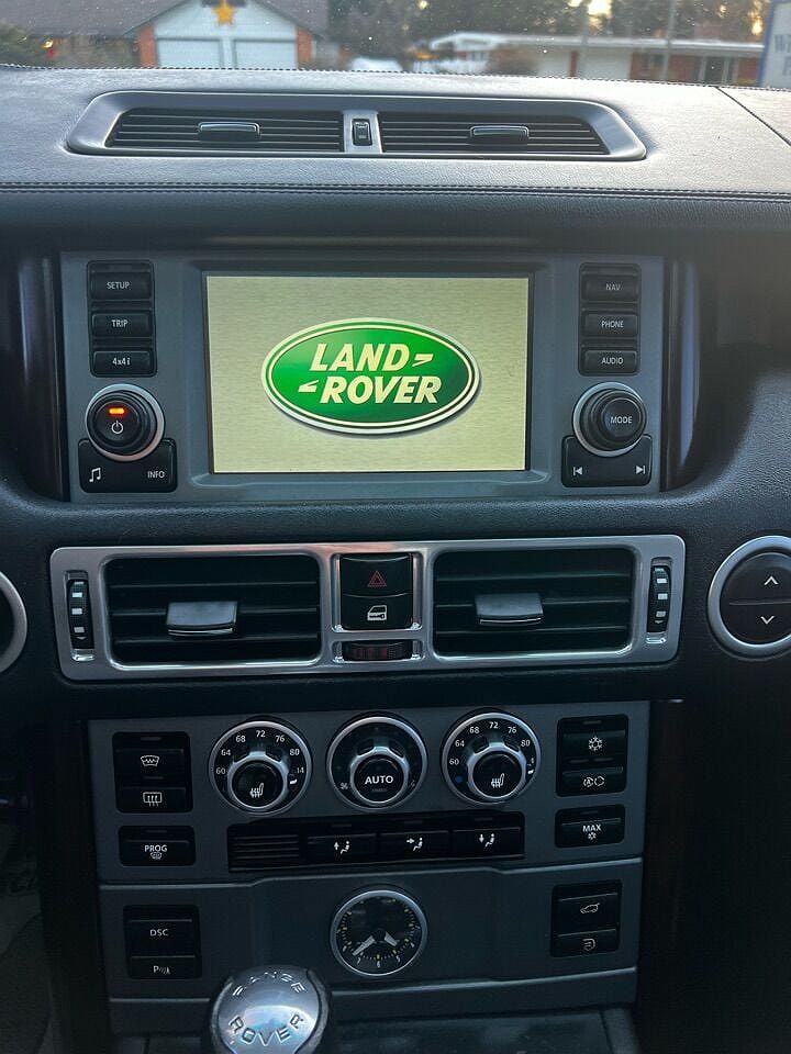 2008 Land Rover Range Rover HSE image 14
