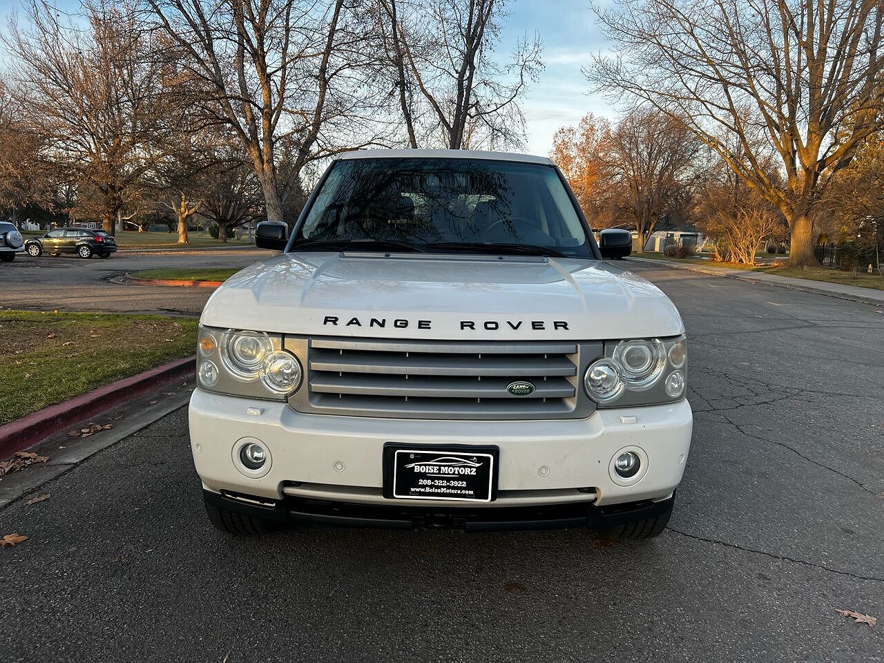2008 Land Rover Range Rover HSE image 1