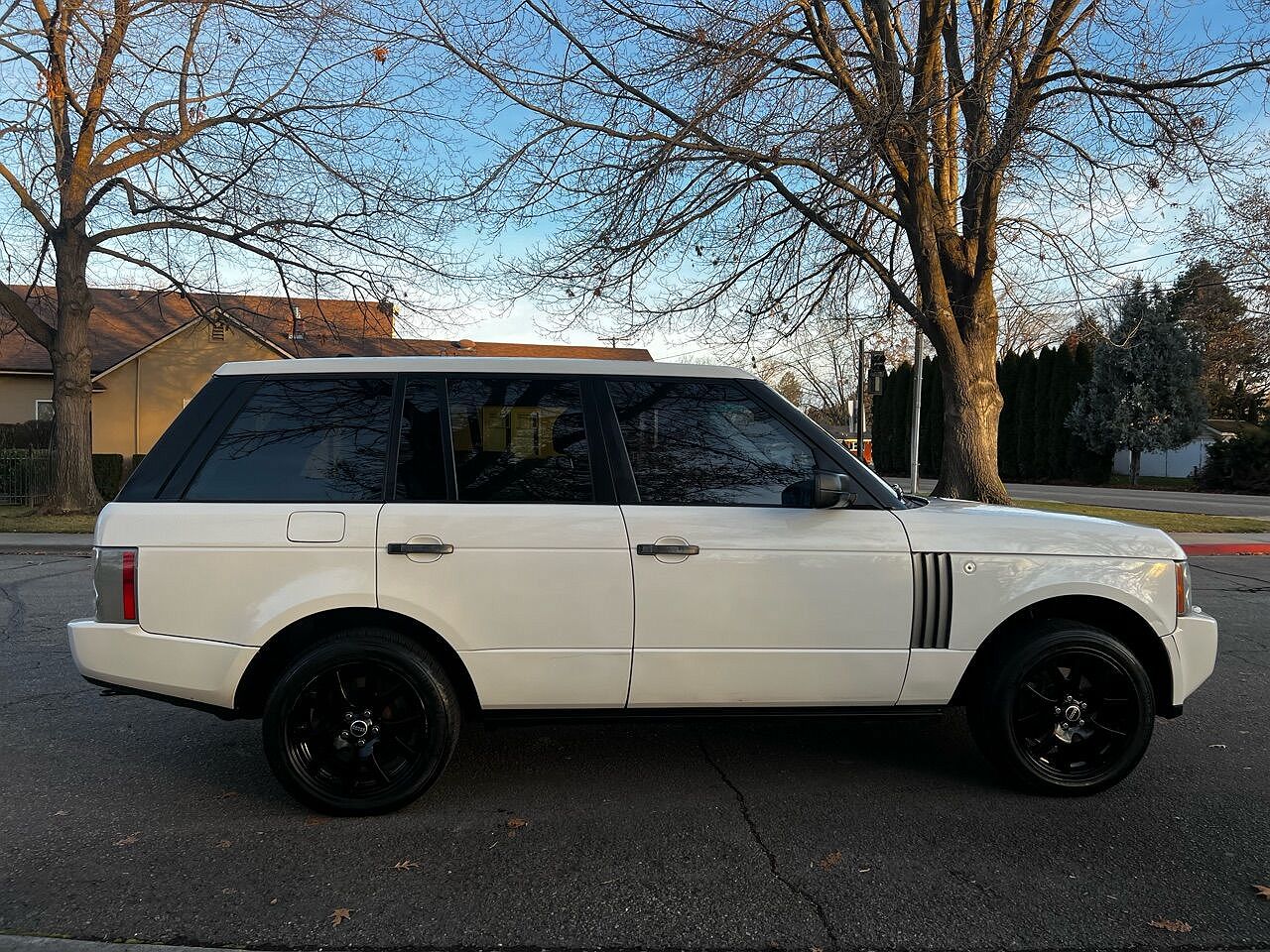 2008 Land Rover Range Rover HSE image 3