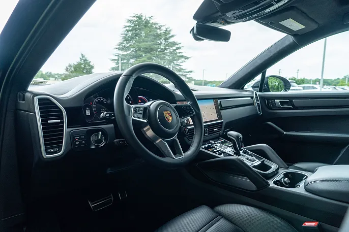 2023 Porsche Cayenne