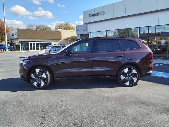 2025 Volvo EX90