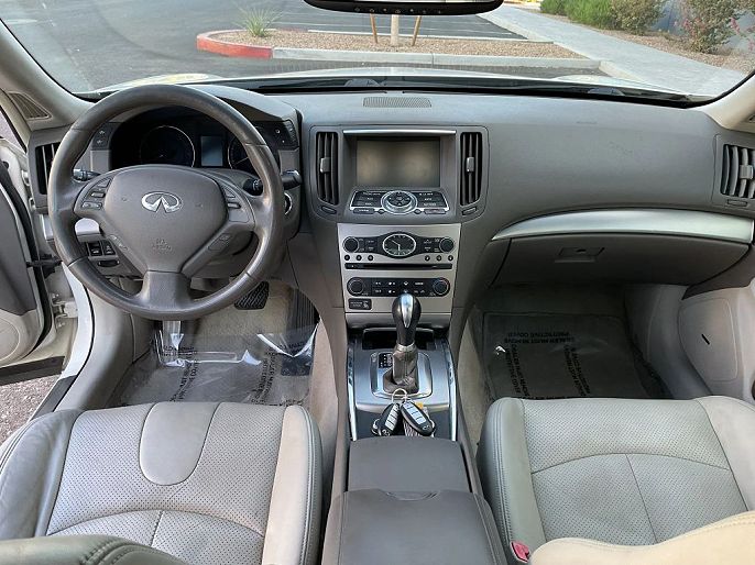 2010 Infiniti G37