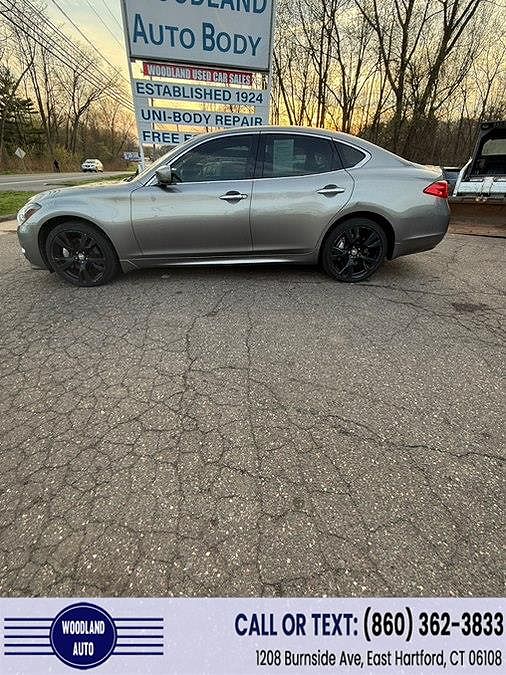 2013 Infiniti M37