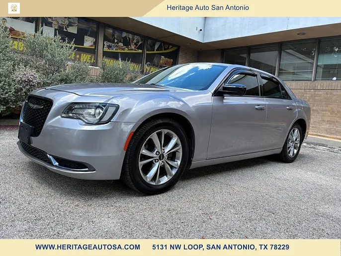 2018 Chrysler 300
