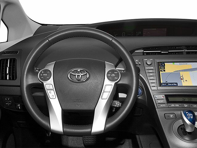 2013 Toyota Prius Two image 3