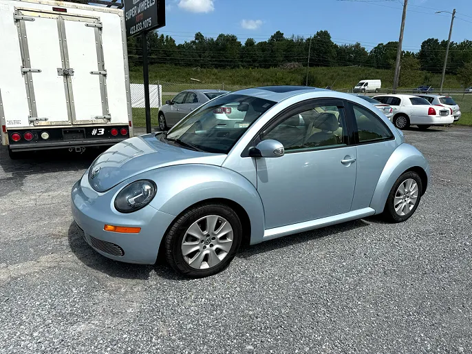 2010 Volkswagen New Beetle