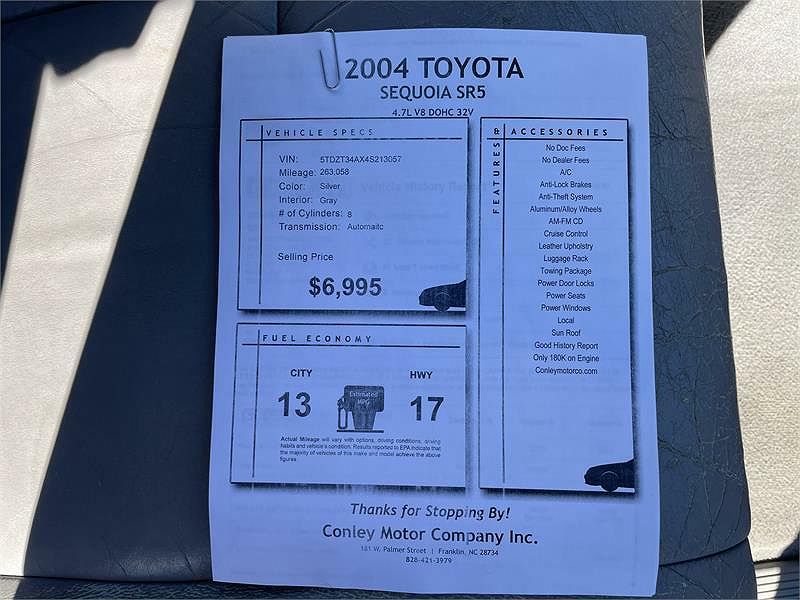 2004 Toyota Sequoia SR5 image 16