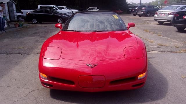 2000 Chevrolet Corvette Base image 1