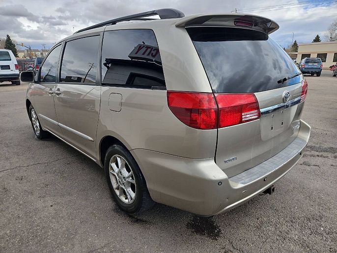 2005 Toyota Sienna