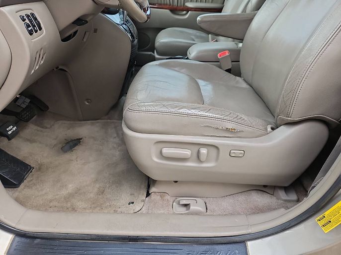 2005 Toyota Sienna