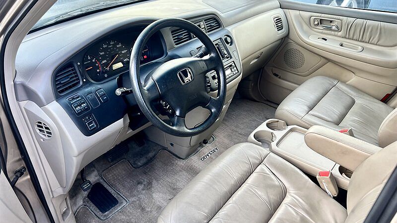 2004 Honda Odyssey EX image 4
