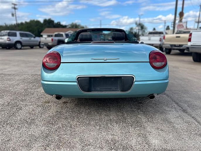 2002 Ford Thunderbird