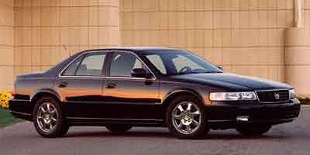 2003 Cadillac Seville STS image 0