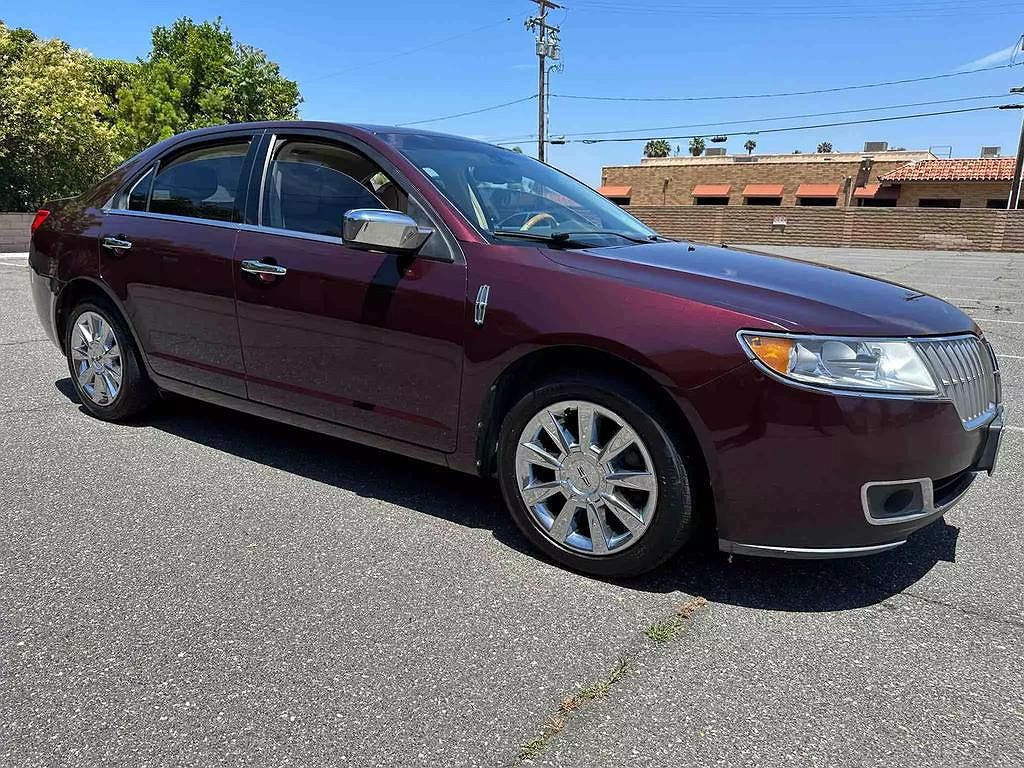 2011 Lincoln MKZ null image 1