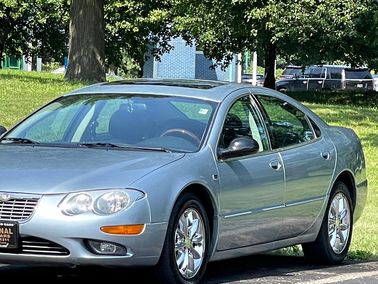 2004 Chrysler 300M null image 18