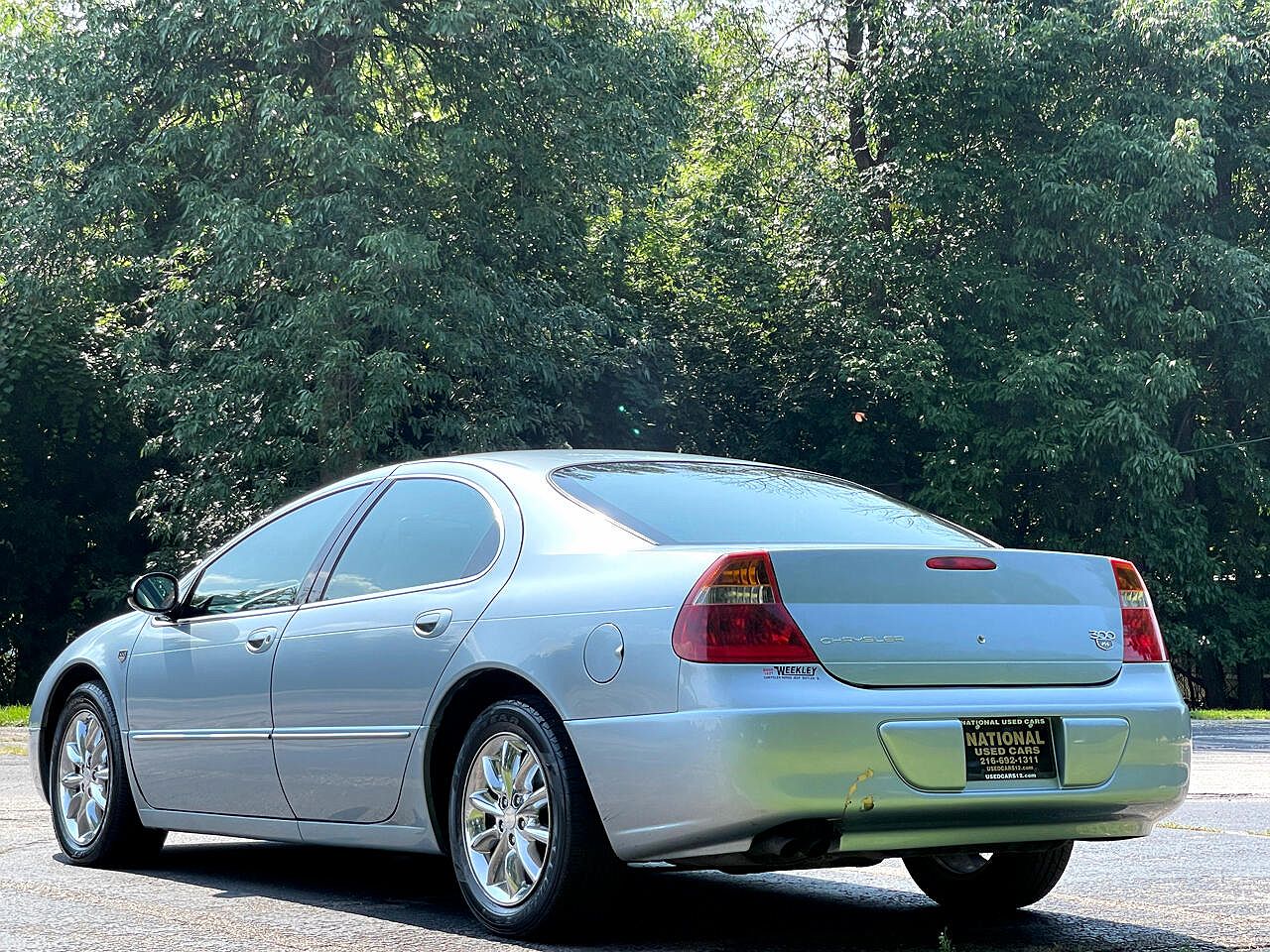 2004 Chrysler 300M null image 6