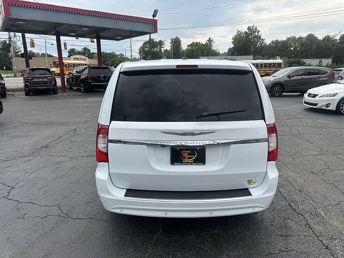 2015 Chrysler Town & Country