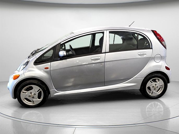 2012 Mitsubishi i-MiEV