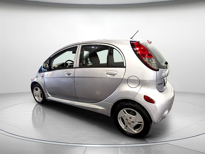 2012 Mitsubishi i-MiEV