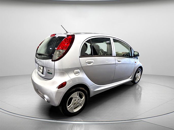 2012 Mitsubishi i-MiEV