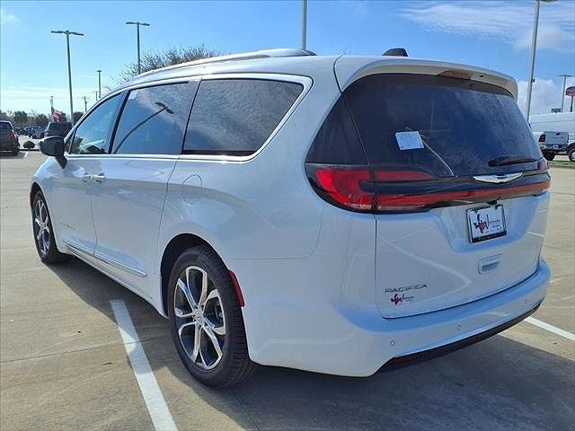 2026 Chrysler Pacifica