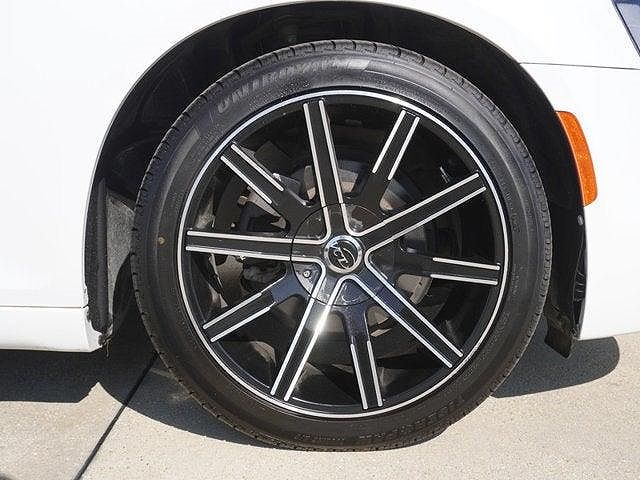 2018 Chrysler 300