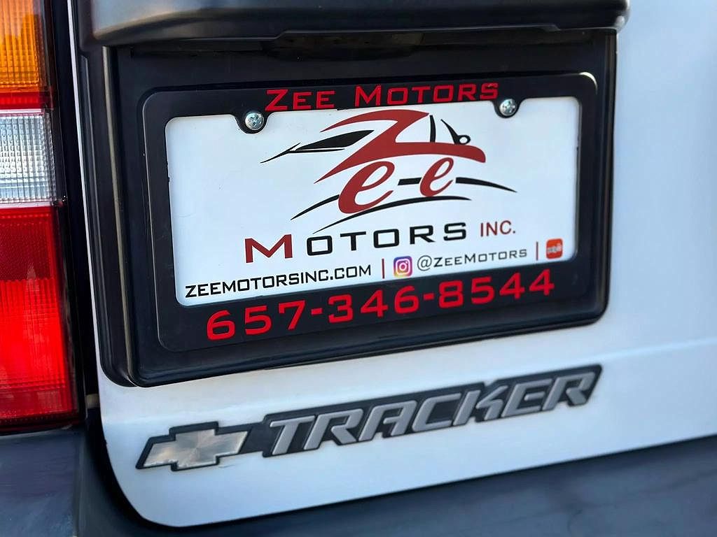 2002 Chevrolet Tracker ZR2 image 37