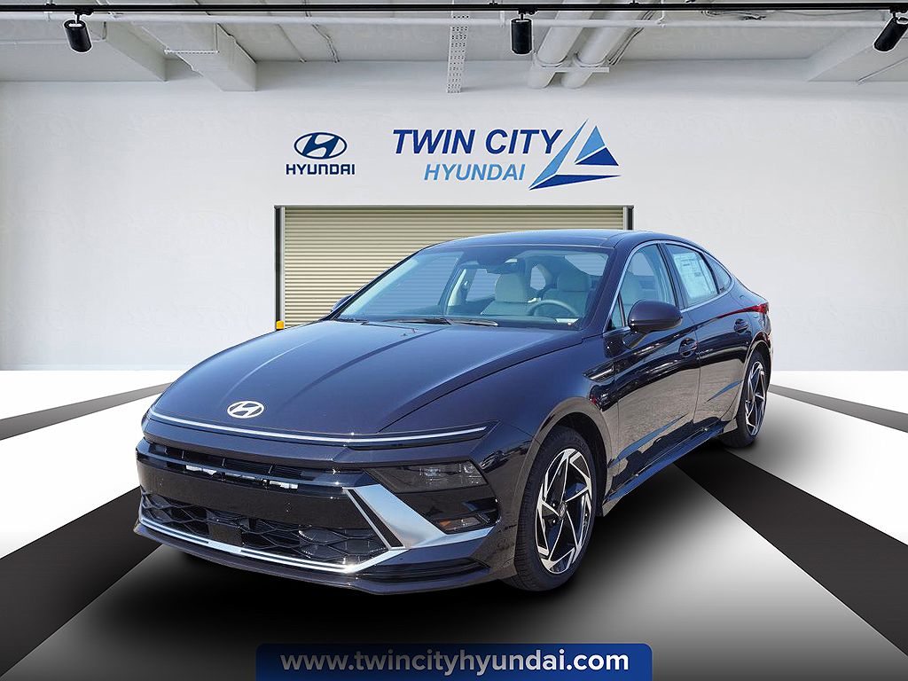 2024 Hyundai Sonata SEL image 0