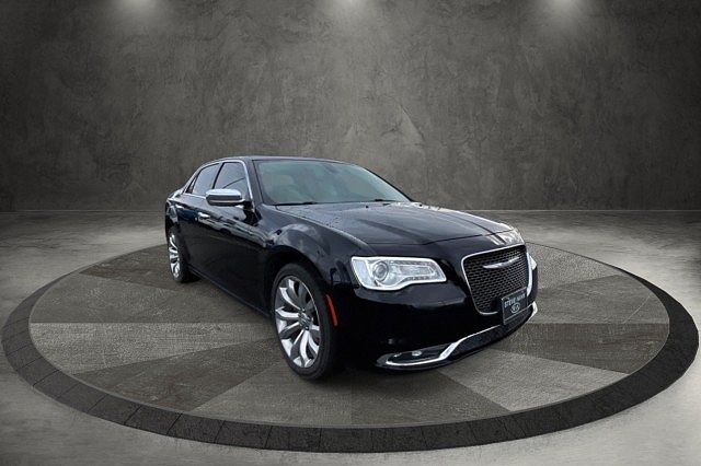 2019 Chrysler 300 Limited Edition image 0