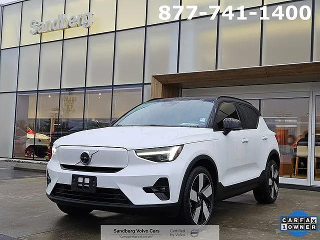 2023 Volvo XC40