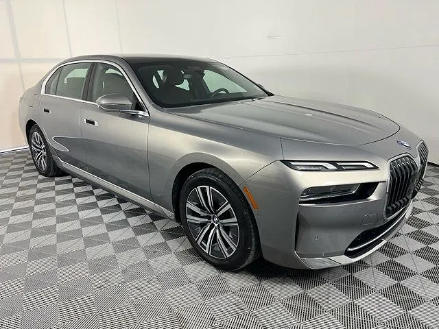 2024 BMW i7