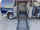2001 Chevrolet Express 2500 image 10