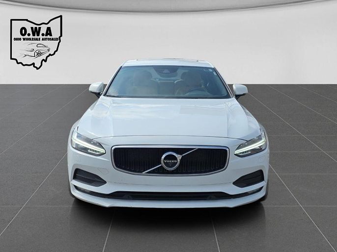2018 Volvo S90