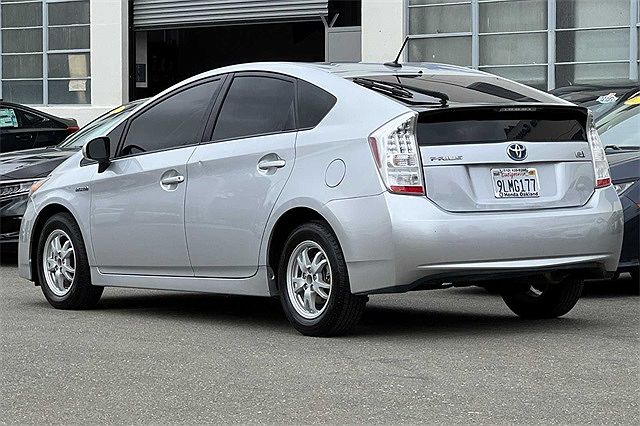 2011 Toyota Prius One image 5