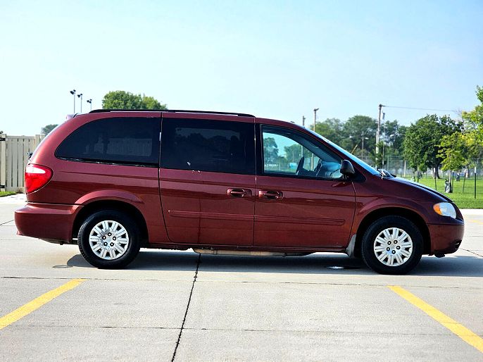 2007 Chrysler Town & Country