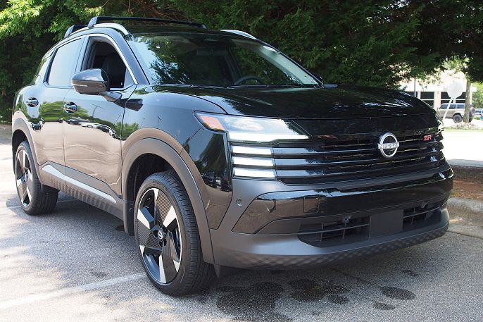 2025 Nissan Kicks