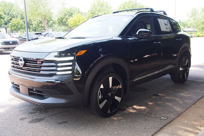 2025 Nissan Kicks