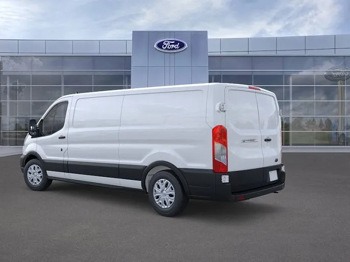 2025 Ford E-Transit