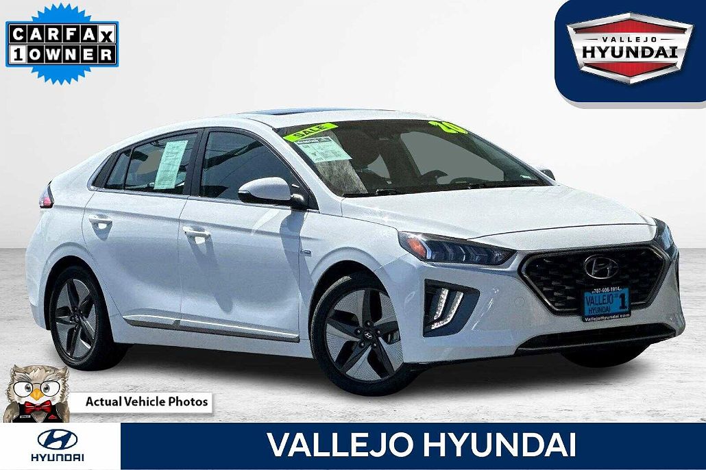 2020 Hyundai Ioniq SEL image 0