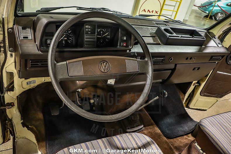 1982 Volkswagen Vanagon L image 3