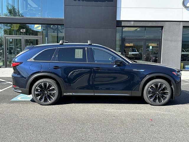 2024 Mazda CX-90